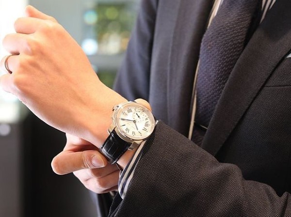 カリブル ドゥ カルティエを買うなら知っておきたいこと 腕時計総合情報メディア Ginza Rasinブログ