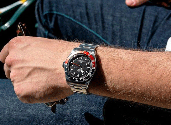 チューダー　GMT　価格