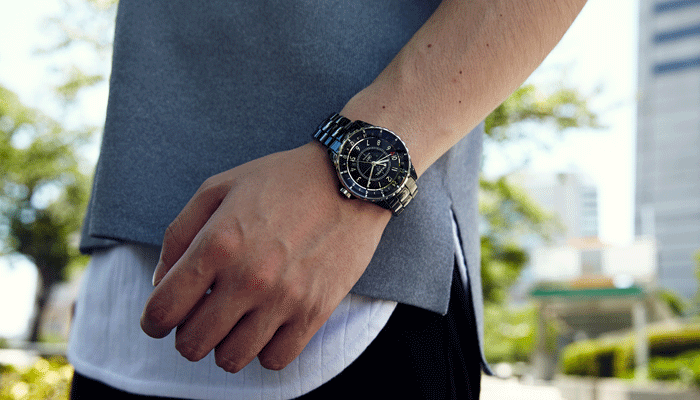 人気のシャネル J12。モテたいメンズにお勧めの時計10選 | 腕時計総合