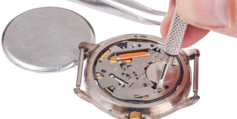 腕時計の電池交換。値段はいくら？自分でできる？徹底解説！