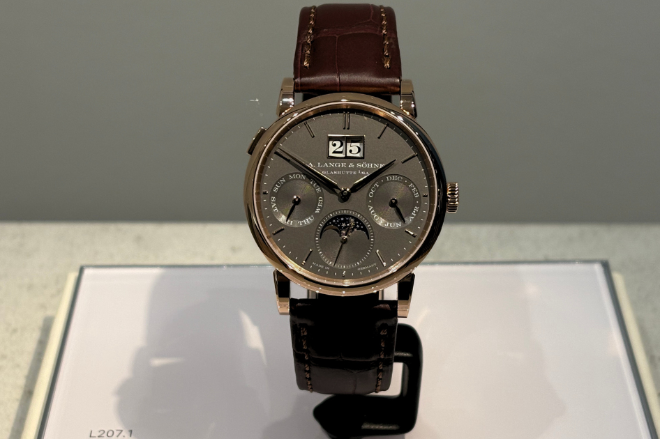 サクソニア・アニュアルカレンダーピンクゴールド750Ref. 331.033 E