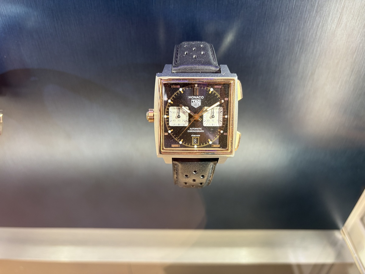タグ・ホイヤー モナコ クロノグラフ｜Ref.CDW2150.FC8360