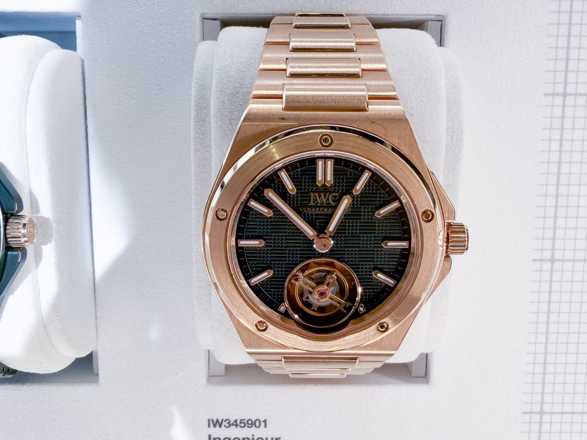 インヂュニア・トゥールビヨン 41｜Ref.IW345901