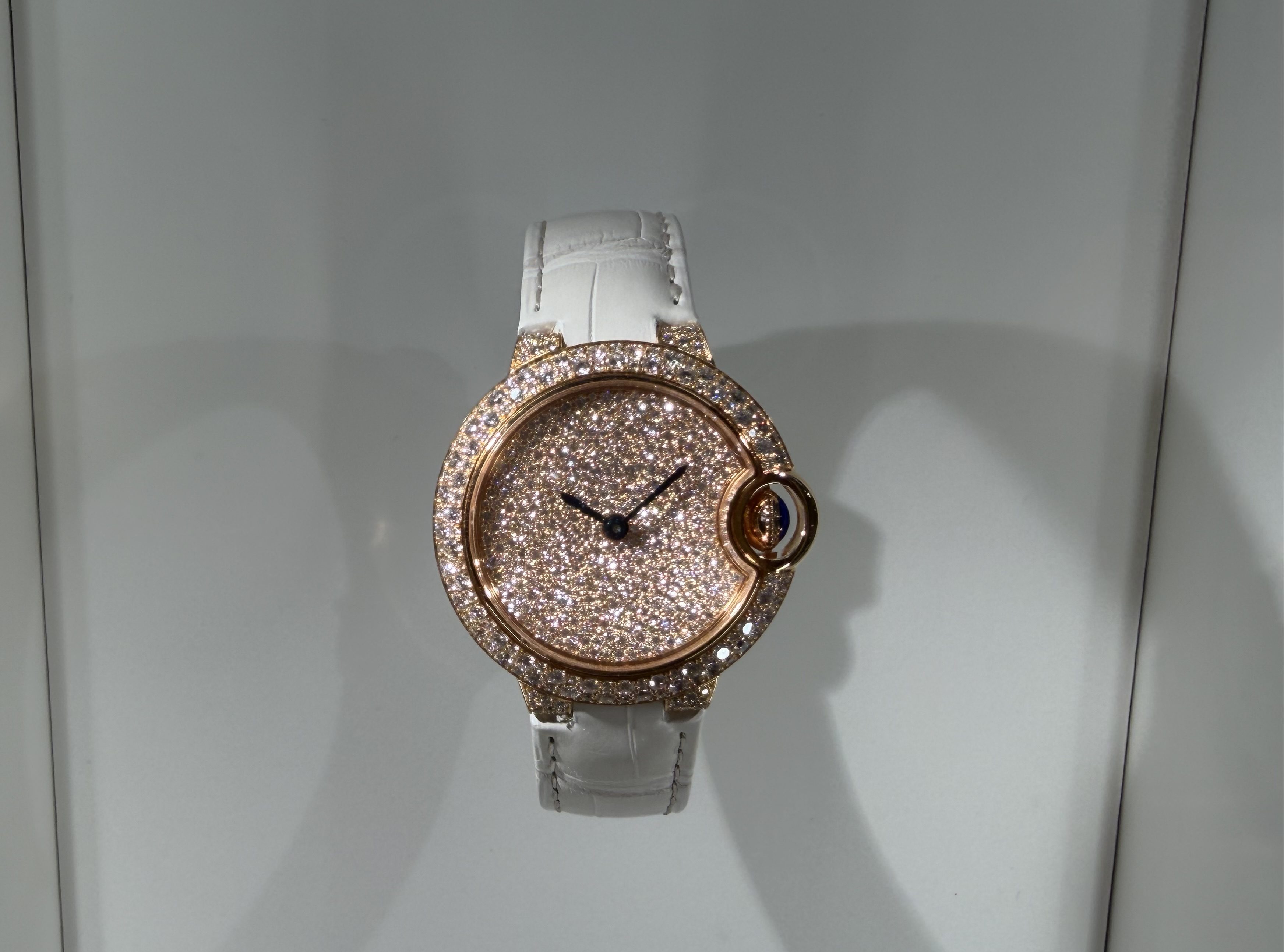 バロンブルーカルティエ