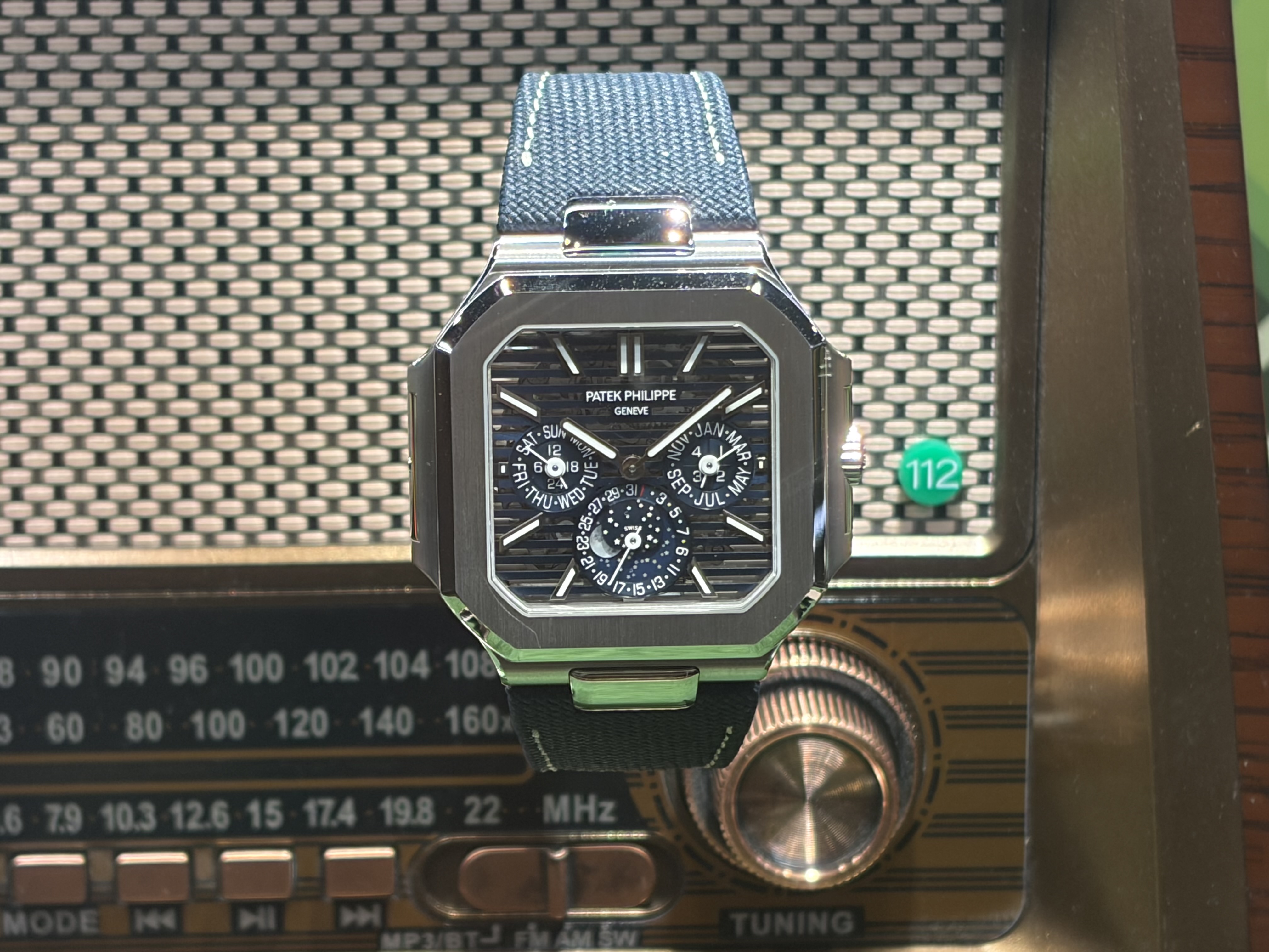 キュビタス｜Ref.5840P-001