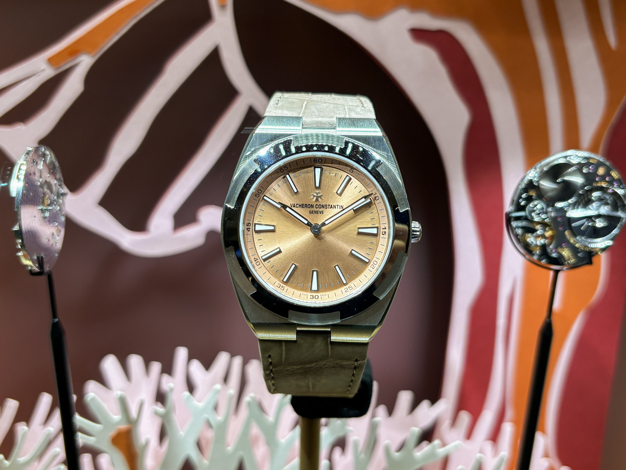 オーヴァーシーズ・オートマティック・エクストラフラット｜Ref.2500V/220P-H028 (X25PH028)