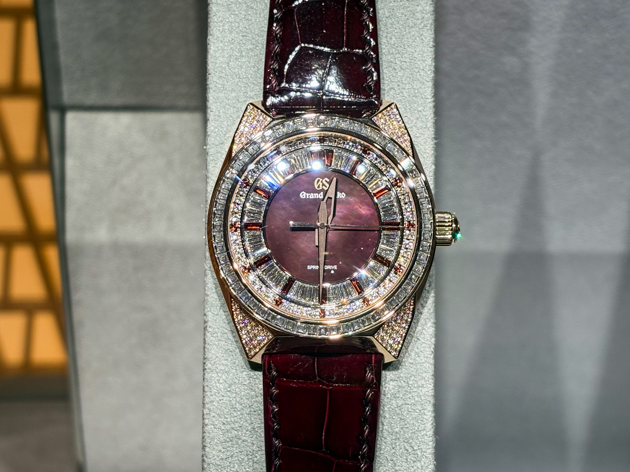 スプリングドライブ 8 Days Jewelry Watch｜Ref.SBGD228