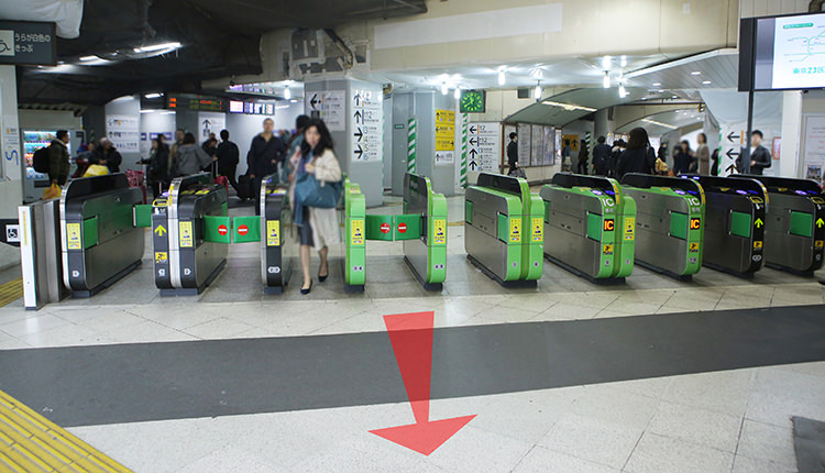 JR新橋から道順１