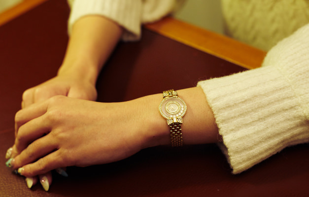 ショパール ハッピーダイヤモンド の中古・新品腕時計| 高級ブランド 