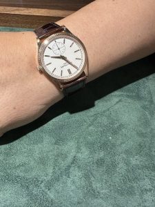 今回パテックフィリップ カラトラバ 6119R-001 をご成約いただきました！！