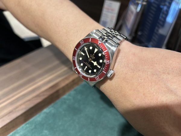 チューダー ブラックベイ 3連ブレス (7941A1A0RU)をご成約いただきました！