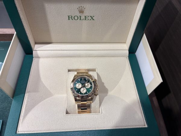 今回ロレックス コスモグラフ デイトナ 126508 グリーン ×シャンパンをご成約いただきました！！