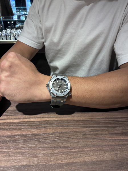 今回オーデマピゲ ロイヤルオーク オフショア ダイバー 15720ST.OO.A009CA.01をご成約いただきました！！