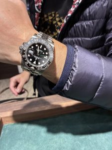 今回ロレックス GMTマスターII 126710GRNR ブラック 5列 ジュビリーブレスをご成約いただきました！！