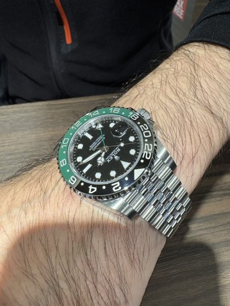 ロレックス GMTマスターⅡ 126720VTNR をご購入いただきました！