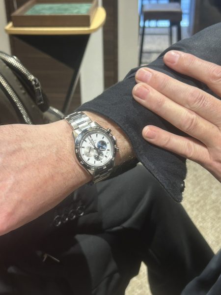 ゼニス クロノマスター スポーツ （03.3100.3600/69.M3100 ）をご成約をいただきました。