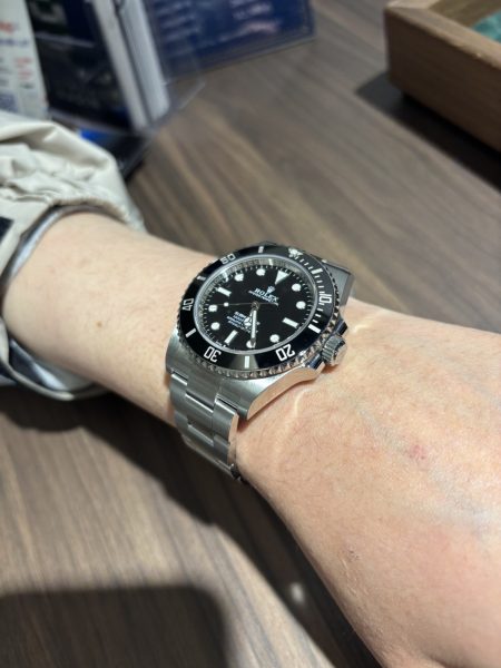 今回は、ロレックス サブマリーナ ノンデイト 124060 ブラック をご成約いただきました！