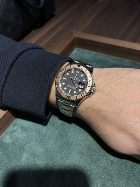 今回は、ロレックス ヨットマスター40 126621 ブラックをご成約いただきました！