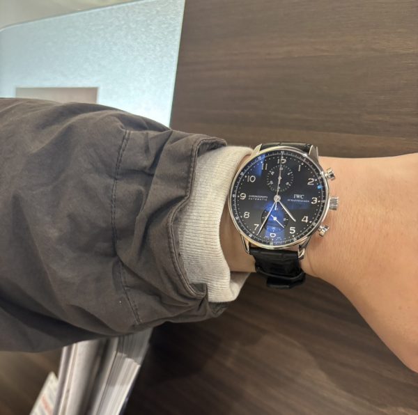 今回はIWC ポルトギーゼ クロノグラフ IW371438をご成約いただきました！