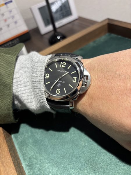 今回は、パネライ ルミノール ベース ロゴ アッチャイオ PAM01000 をご成約いただきました！