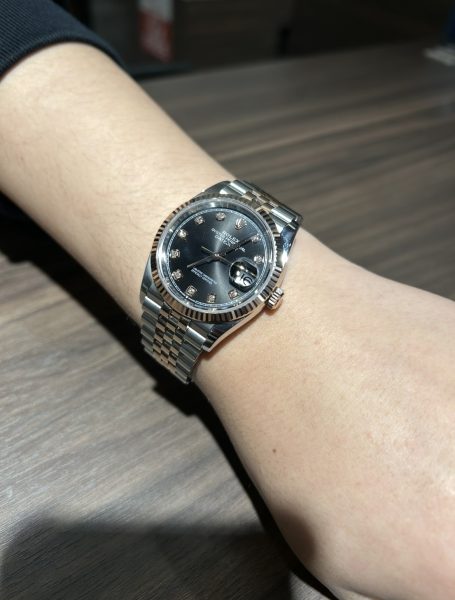 今回はロレックス デイトジャスト36 10Pダイヤ 126231G ブラック 5列 ジュビリーブレスをご成約いただきました！