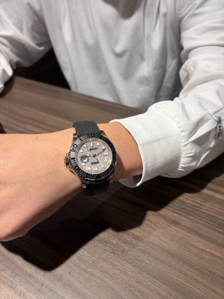 今回ロレックス ヨットマスター40 パヴェダイヤ 116655 ダイヤモンドをご成約いただきました！！