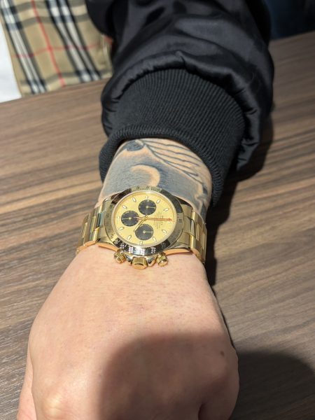 今回コスモグラフ デイトナ 116528 シャンパン×ブラックをご成約いただきました！！